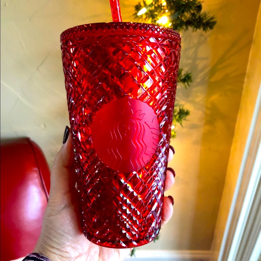 Starbucks Holiday 2021 Ruby Red Jeweled Grande Tumbler With Straw Lid 16 oz NWT